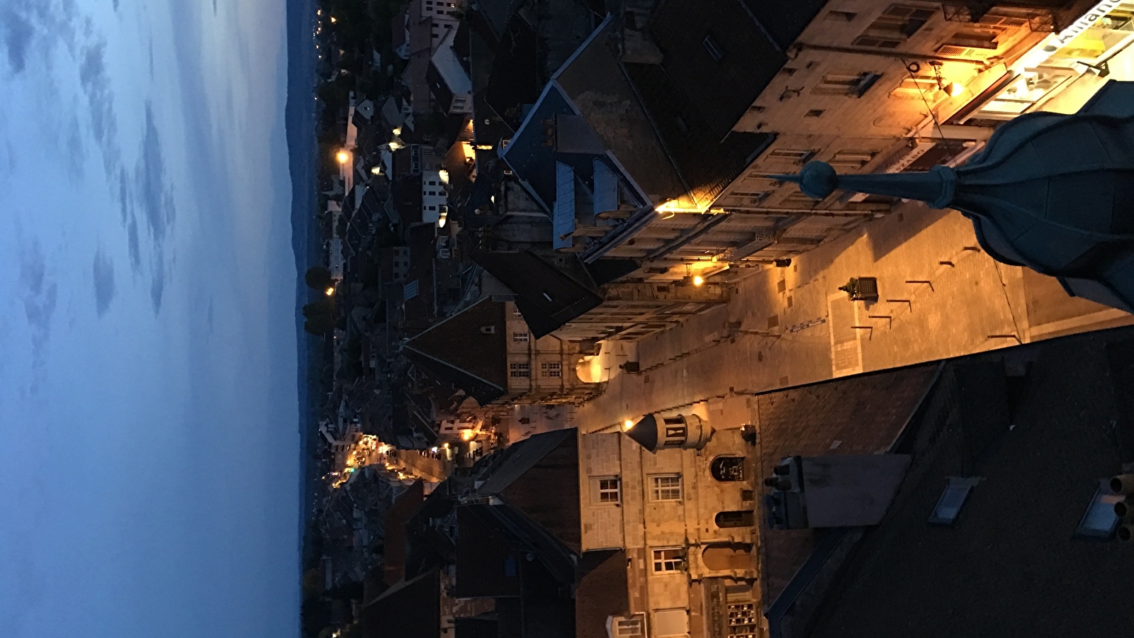 Luxeuil-les-Bains aux aurores 