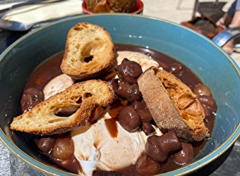 PARFAITS OEUFS EN MEURETTE - 