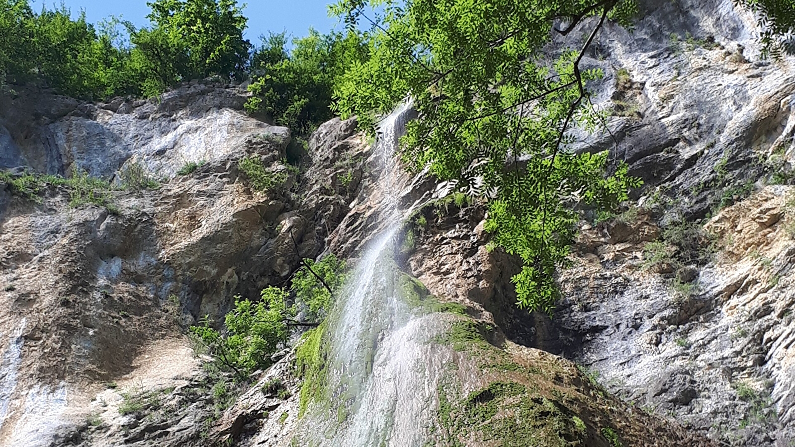 Circuit de la cascade de Luizet et le tour du Tréfond (version courte)