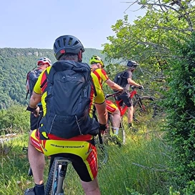 Circuit VTT n°30 (noir) - Monts de Corveissiat - Belvédères d'Echazeaux