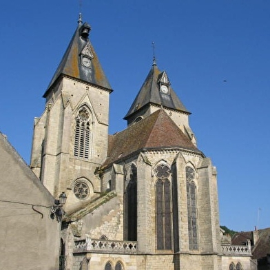 Visite numérique GuidiGo : 'Varzy, ancienne cité fortifiée'