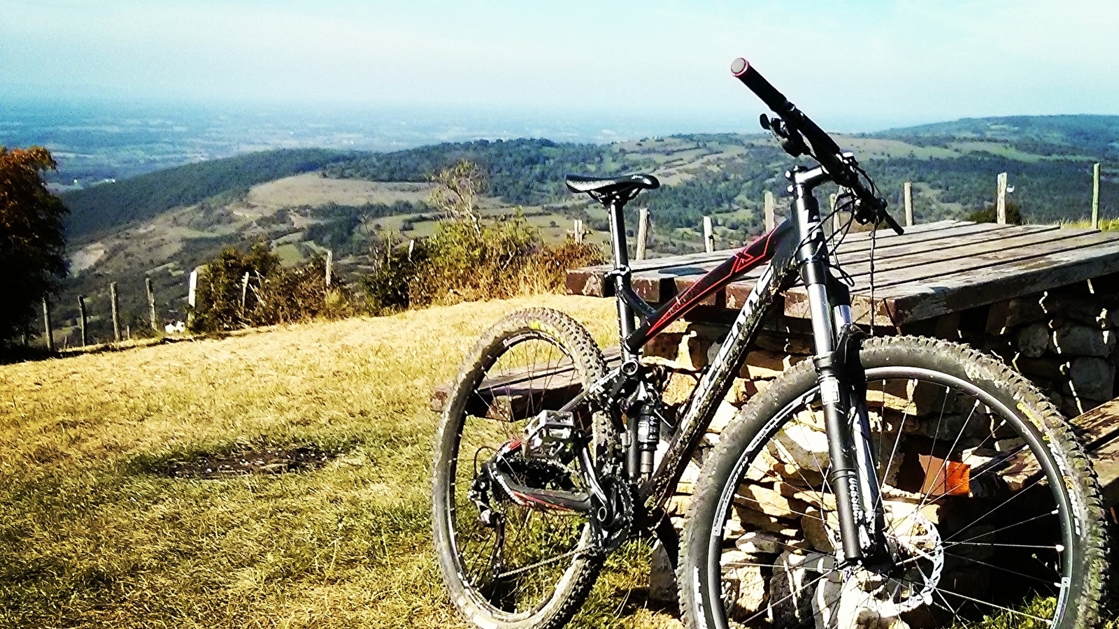 Circuit VTT n°1 (noir) - Chapelle de Montfort - Refuge du Mont-Myon
