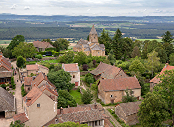 Les crêtes du Haut-Mâconnais - D'Azé à Tournus - AZE
