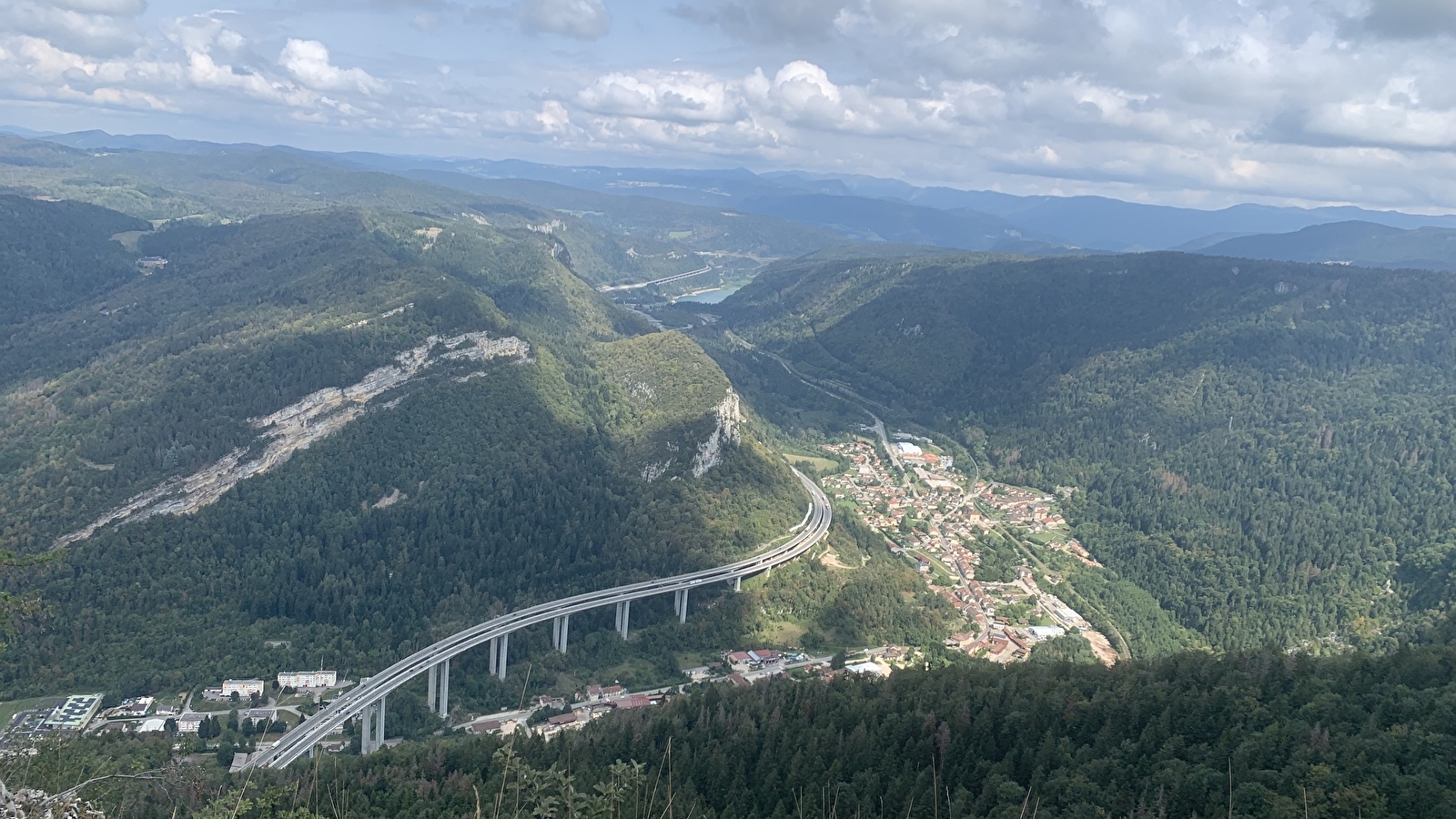 Randonnée - Le petit tour du plateau de Chamoise