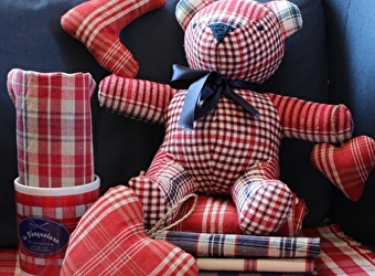 Le tissu traditionnel du Pays de Montbéliard... -
