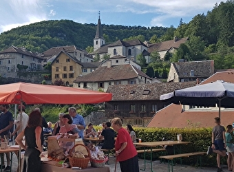 Le marché de producteurs de Lods - 